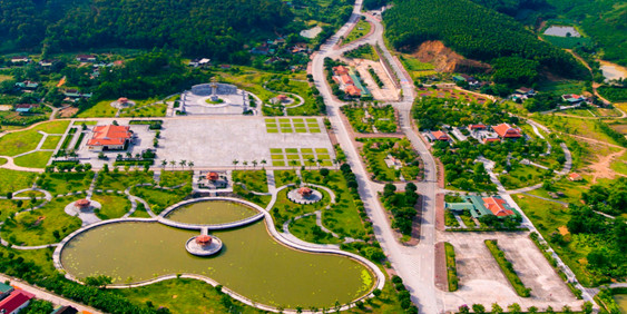 Toàn cảnh khu di tích lịch sử Truông Bồn nhìn từ trên cao