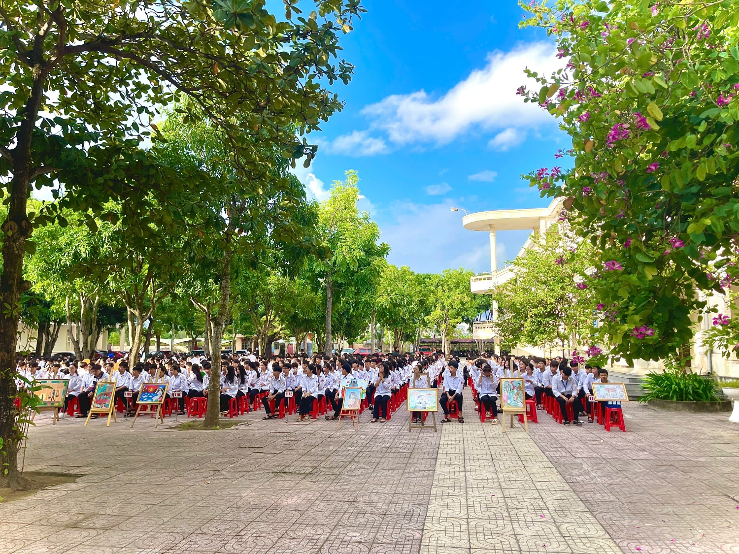 THÔNG BÁO TUYỂN SINH VÀO LỚP 10 THPT NĂM HỌC 2025 - 2026