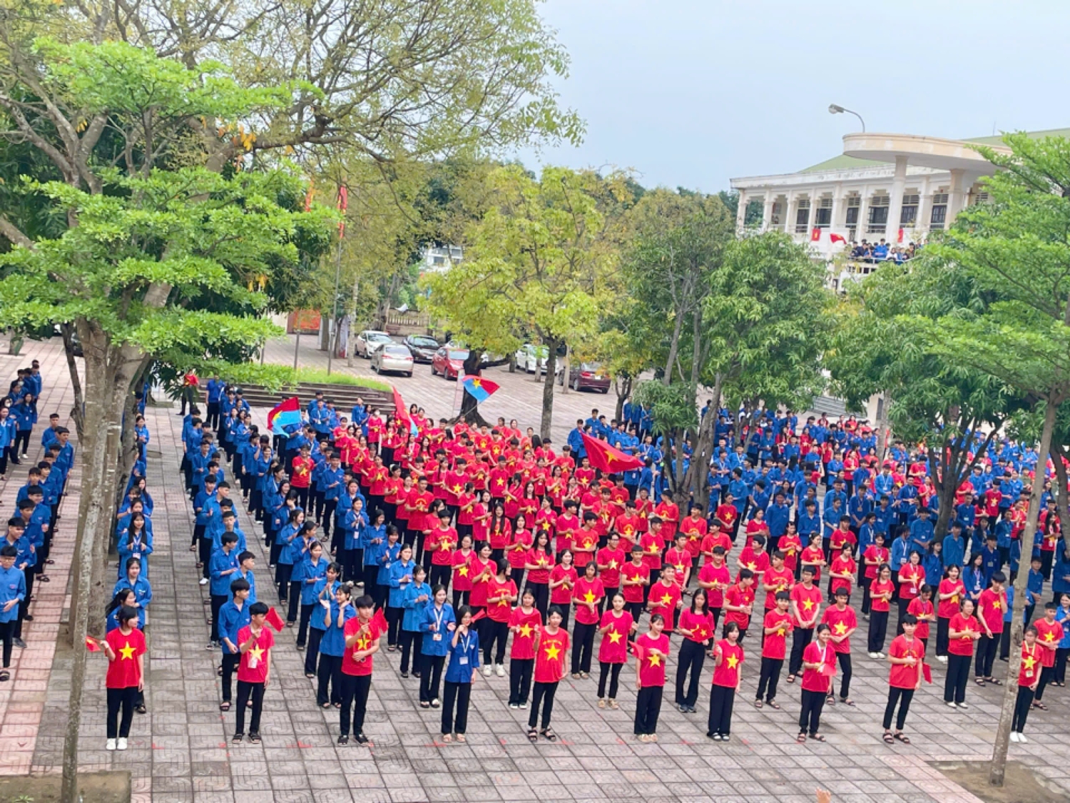 BÁO CÁO THƯỜNG NIÊN NĂM HỌC 2024 - 2025
